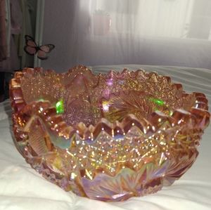 Holographic bowl